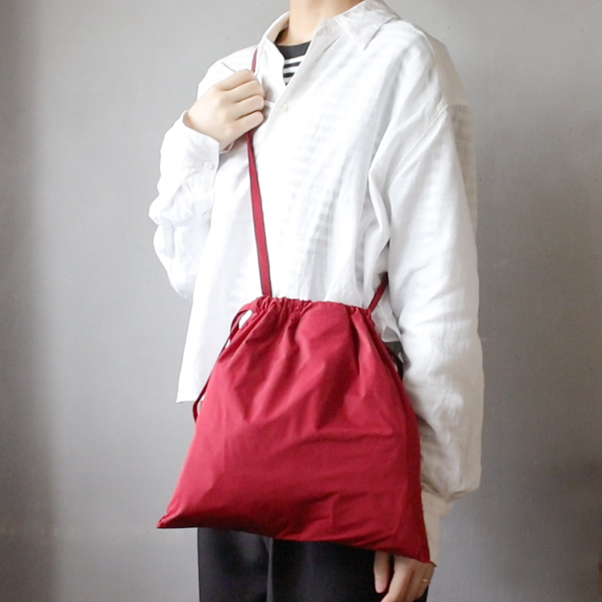 Drawstring Bag with Strap / SS