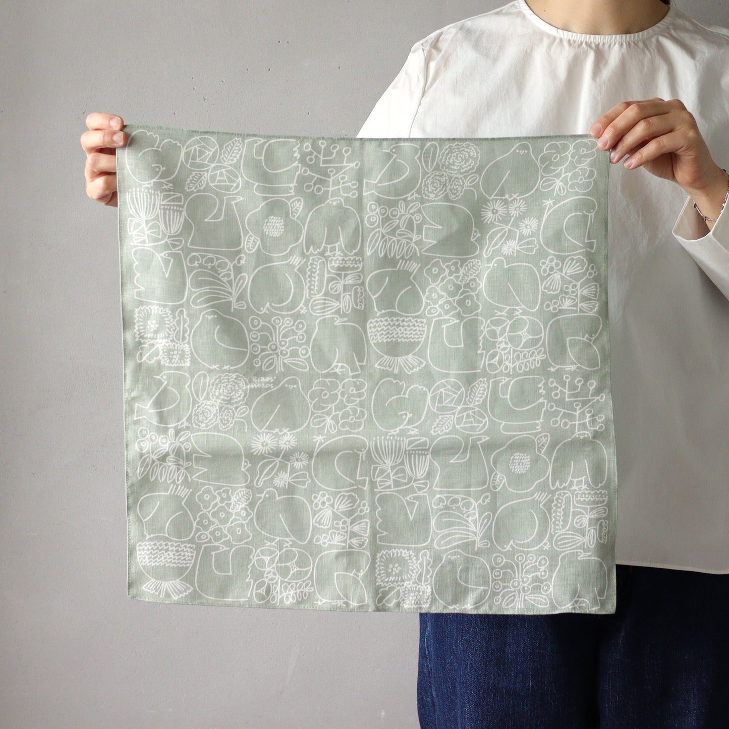 LINEN HANDKERCHIEF / BIRDS & FLOWERS