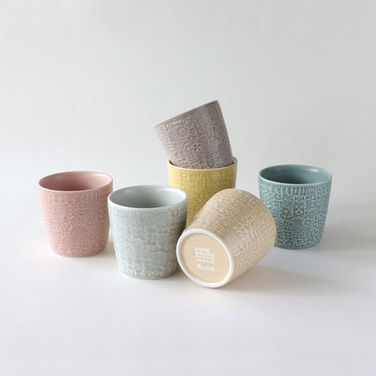 PATTERNED CUP