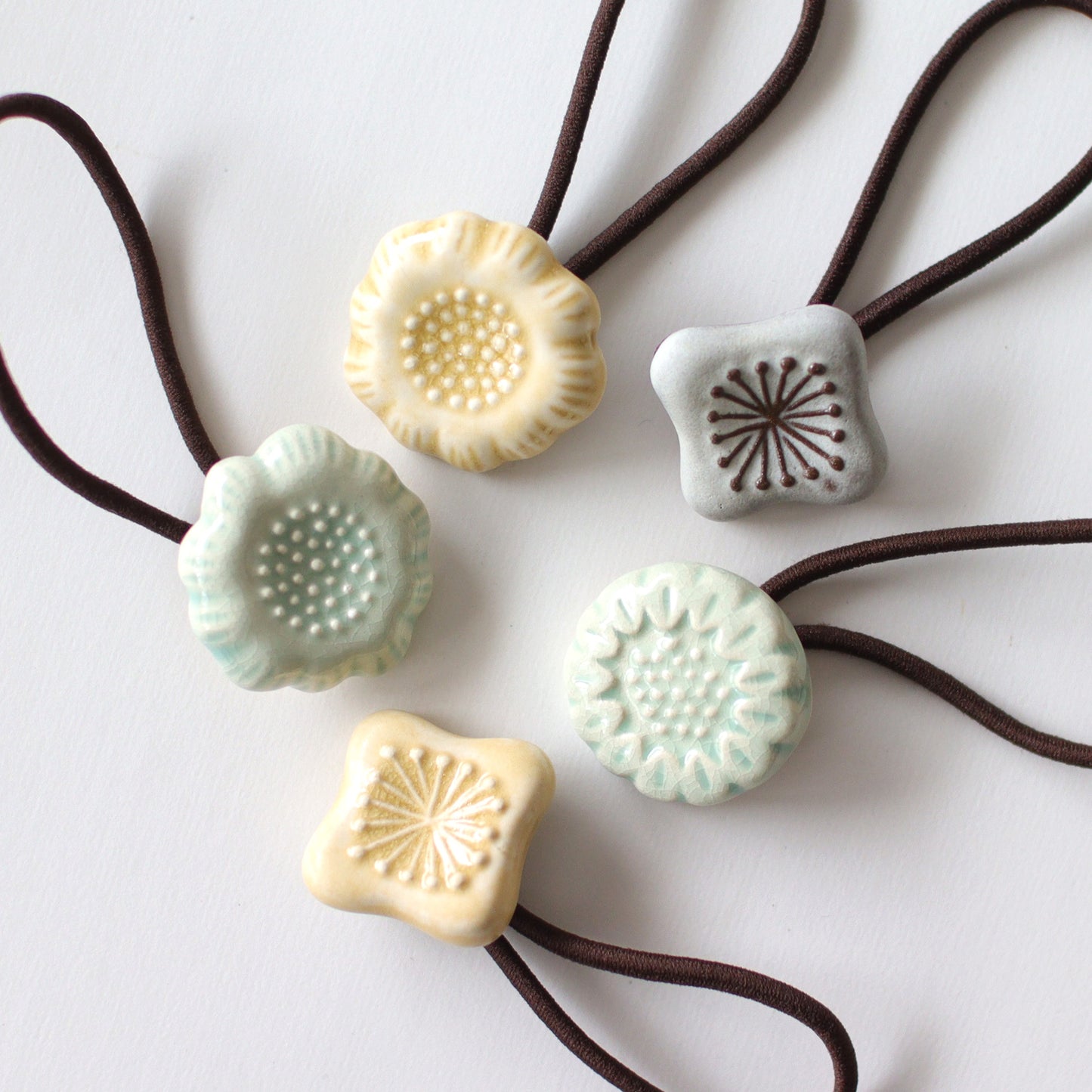 FLOWER MINI HAIR ACCESSORY