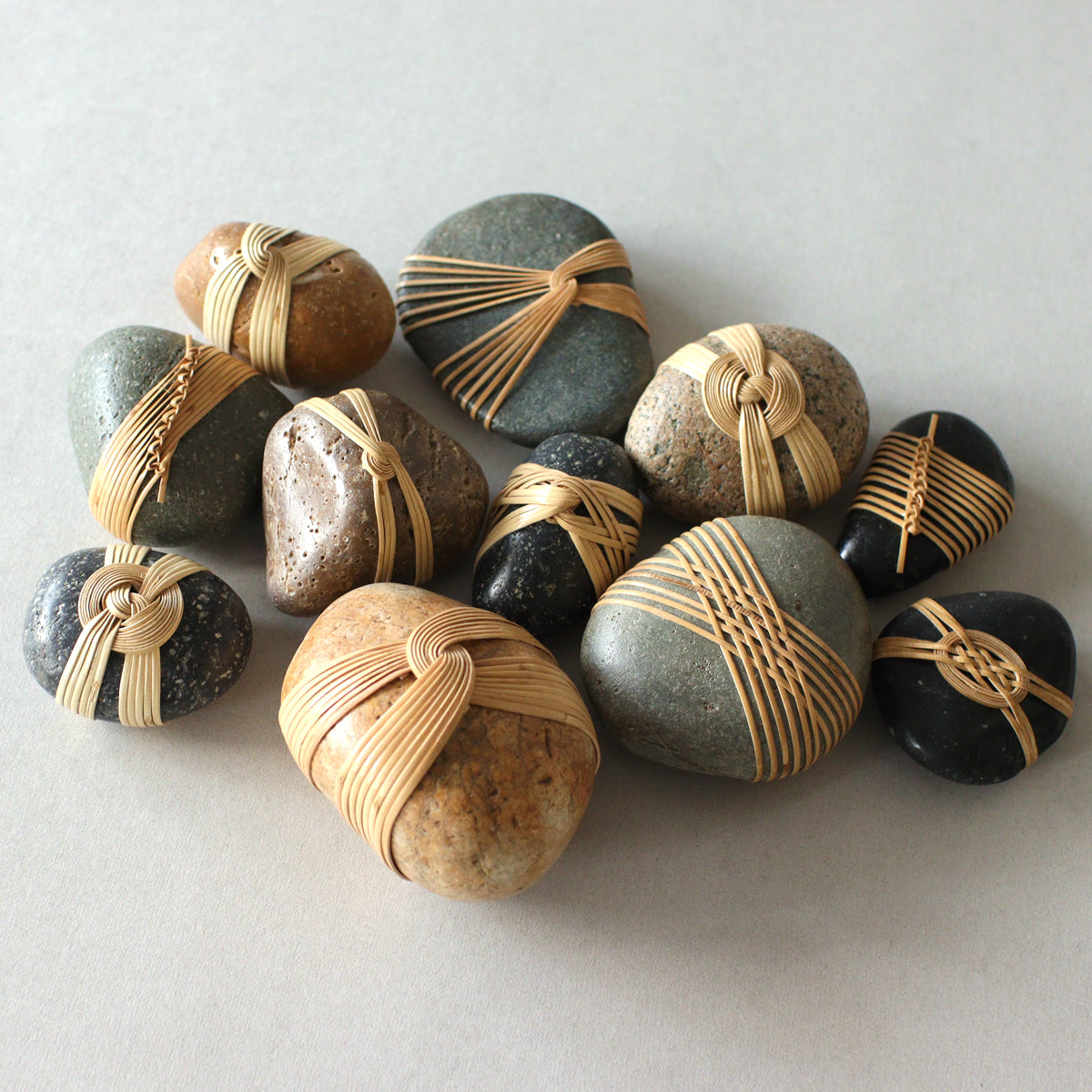 Wrapped Rocks / SZ-S-02