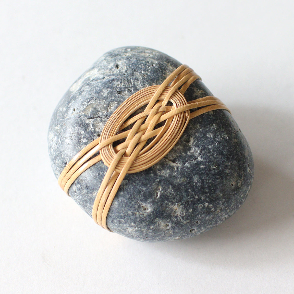 Wrapped Rocks / SZ-M-31