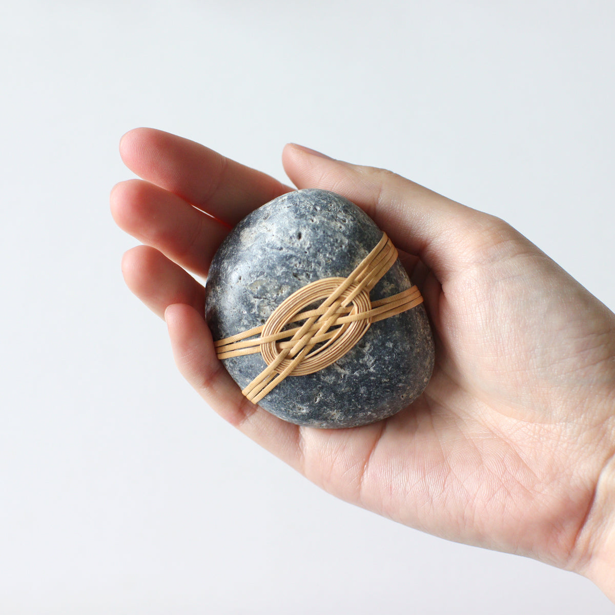 Wrapped Rocks / SZ-M-31