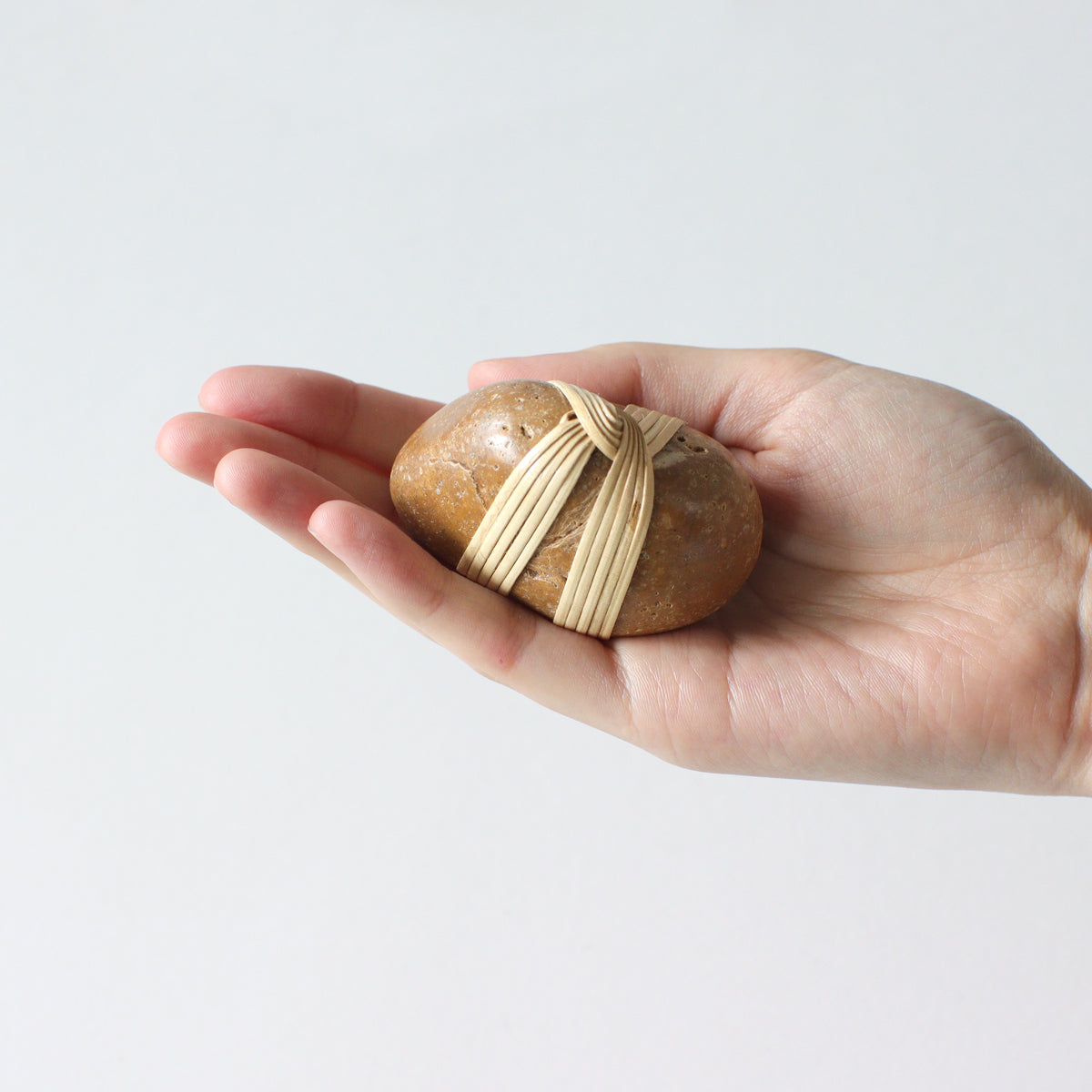 Wrapped Rocks / SZ-S-04