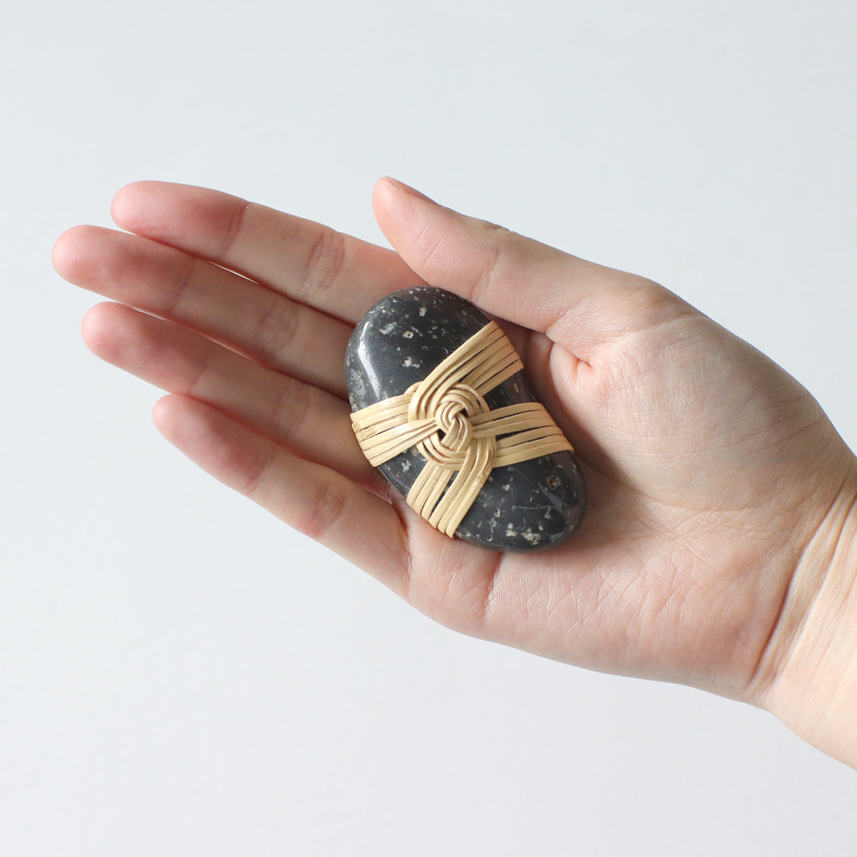 Wrapped Rocks / SZ-S-05