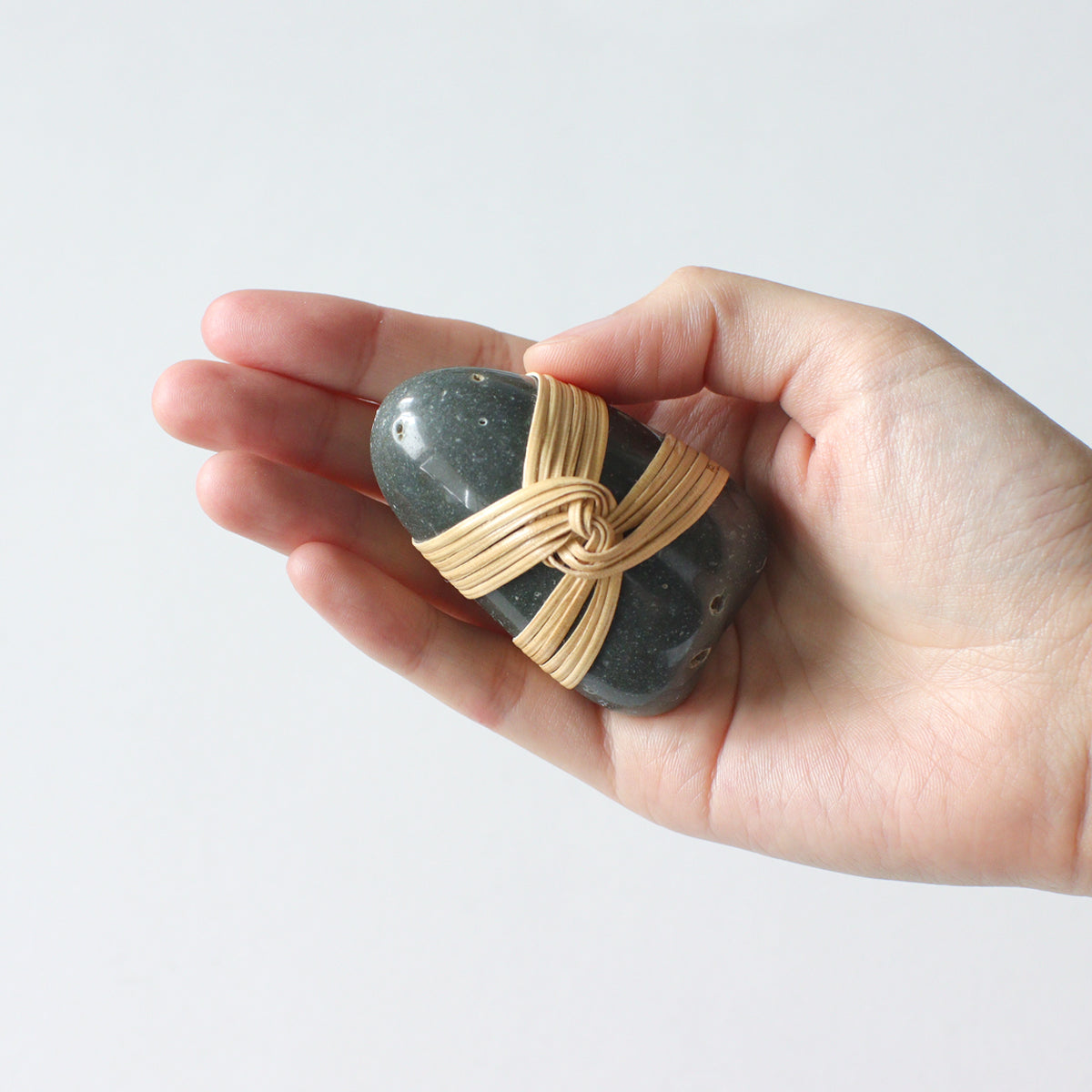 Wrapped Rocks / SZ-S-07