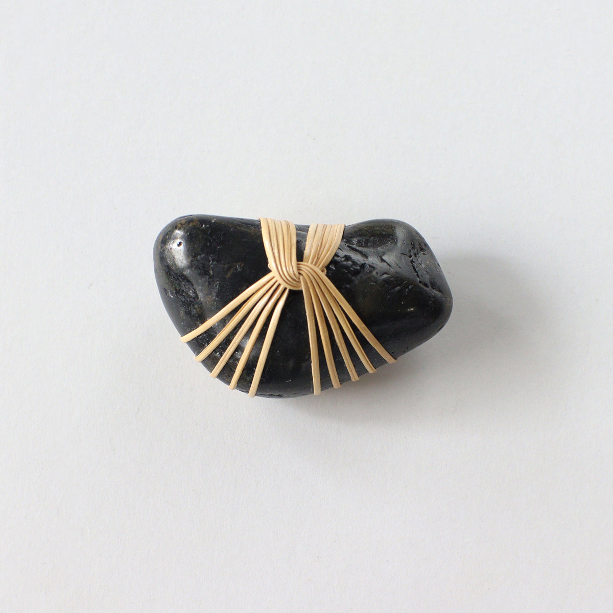 Wrapped Rocks / SZ-S-09