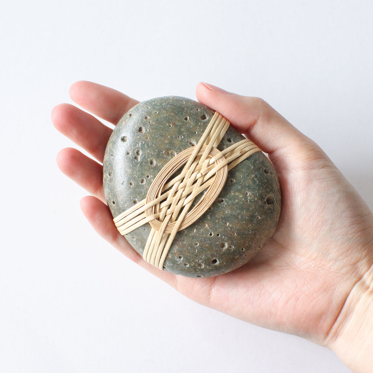 Wrapped Rocks / SZ-XL-10