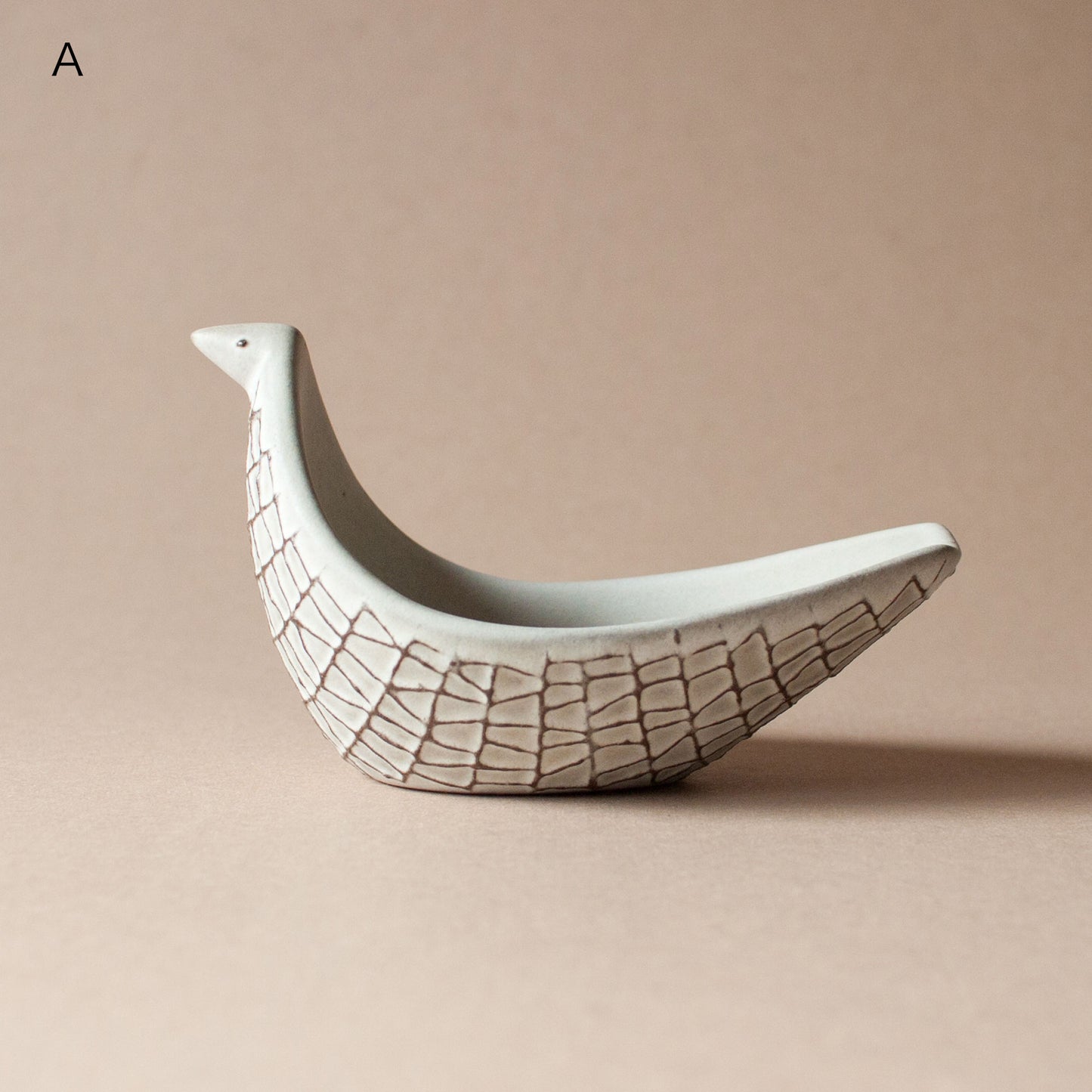 BIRD TRAY PATTERN