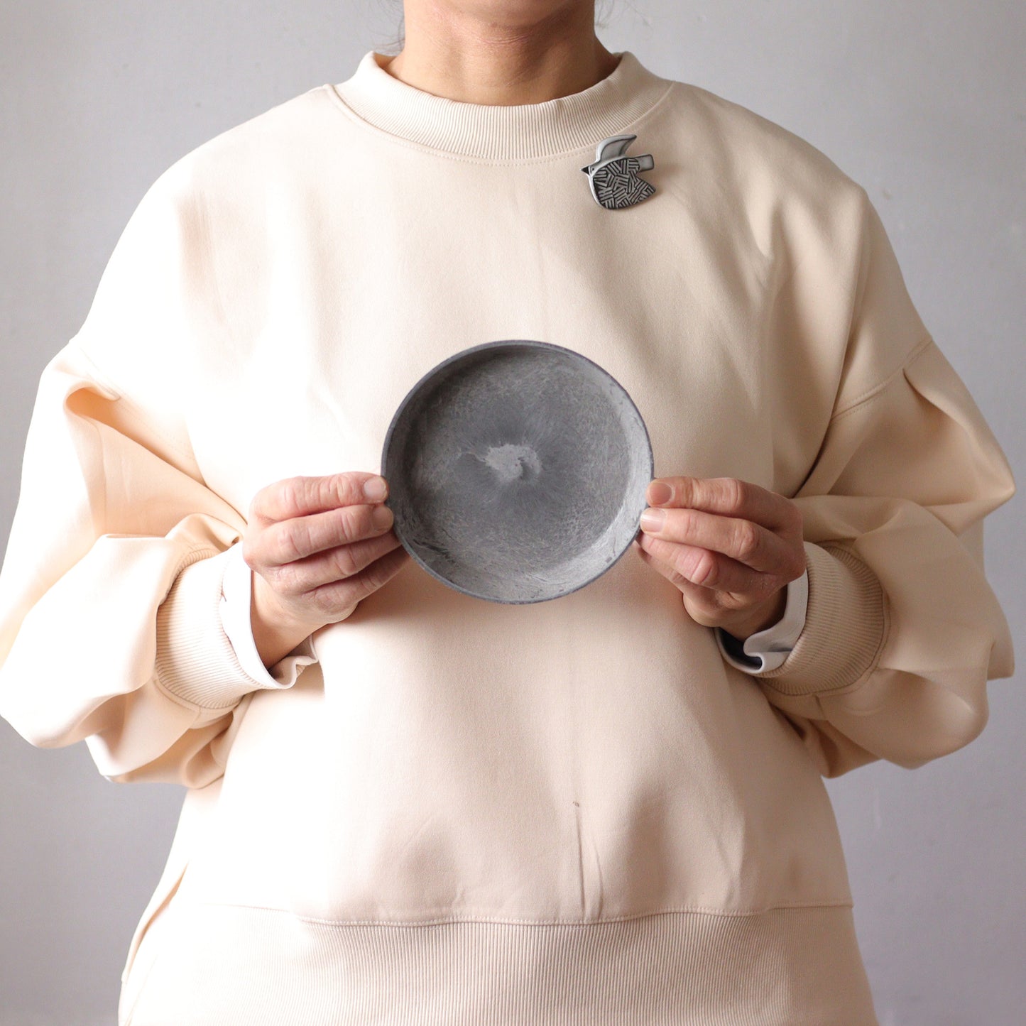 ART STONE SAUCER