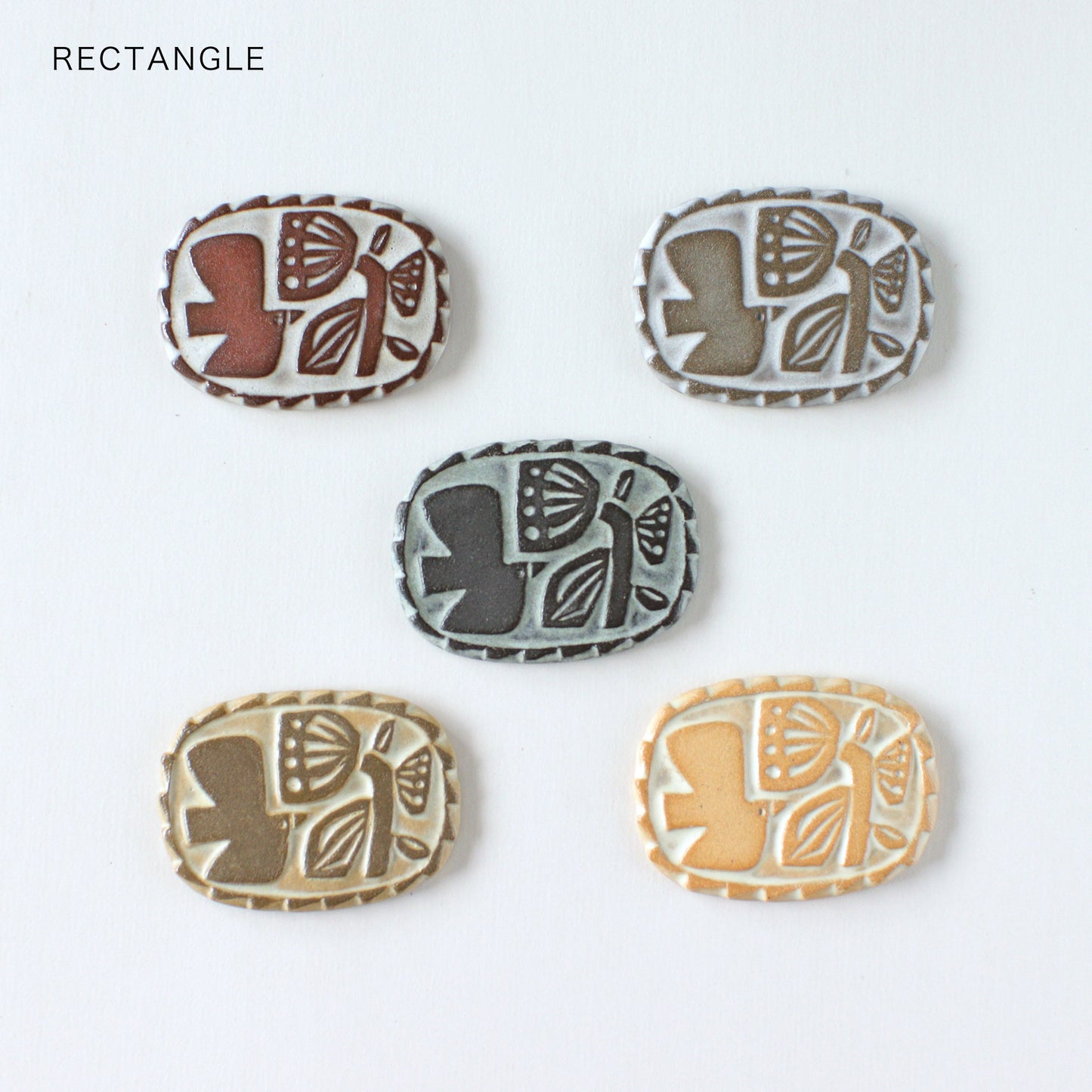 RELIEF BROOCH