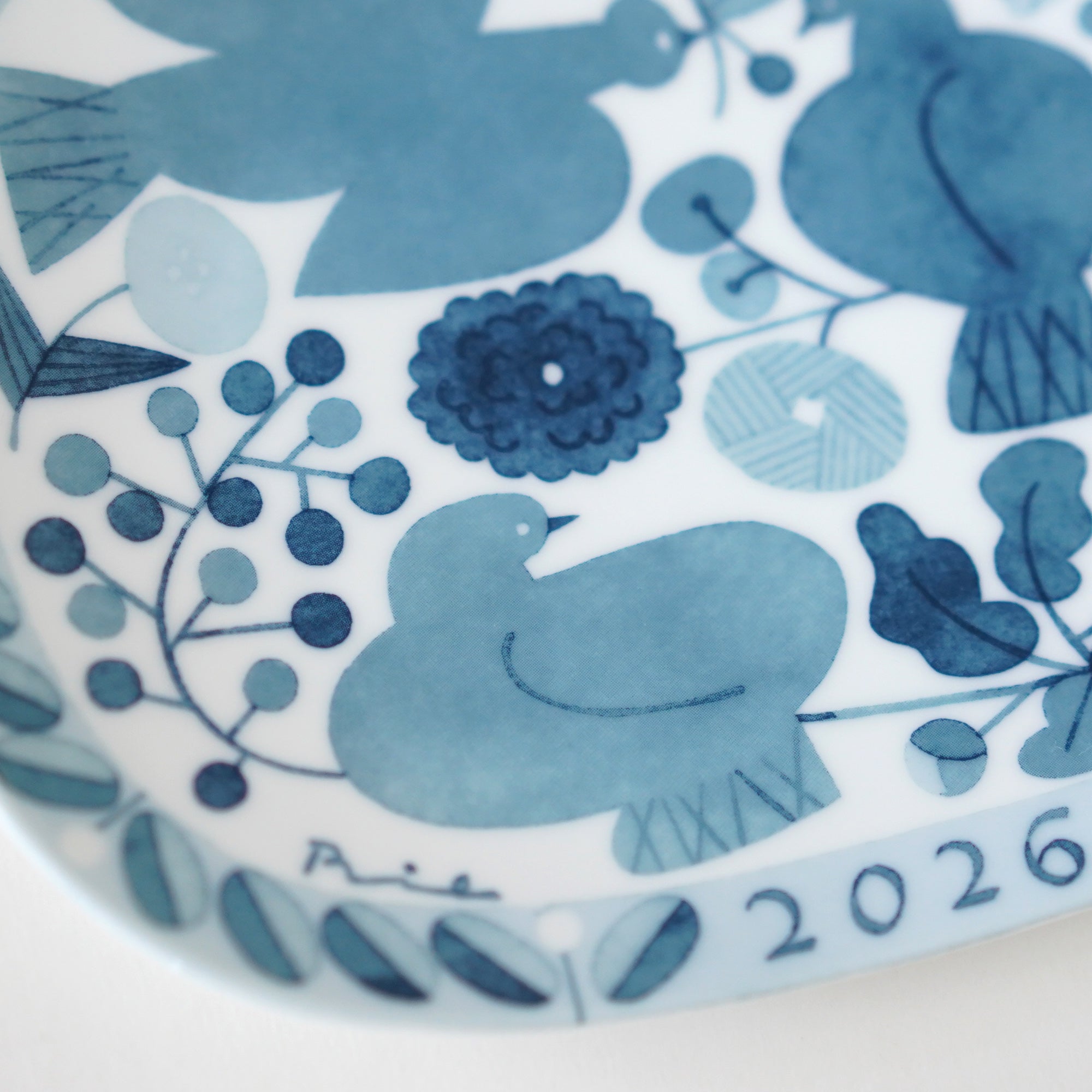 【新品未使用】  2022 イヤープレート イヤープレート 2022年版|ロイヤル コペンハーゲン 公式オンラインストア