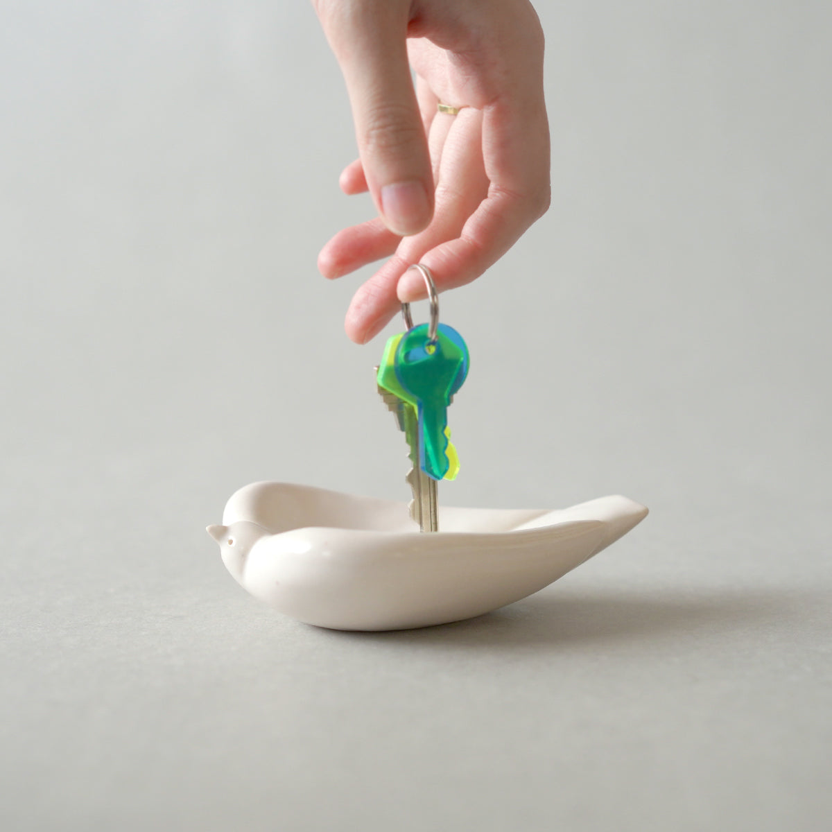 DOVE TRAY / ホワイト