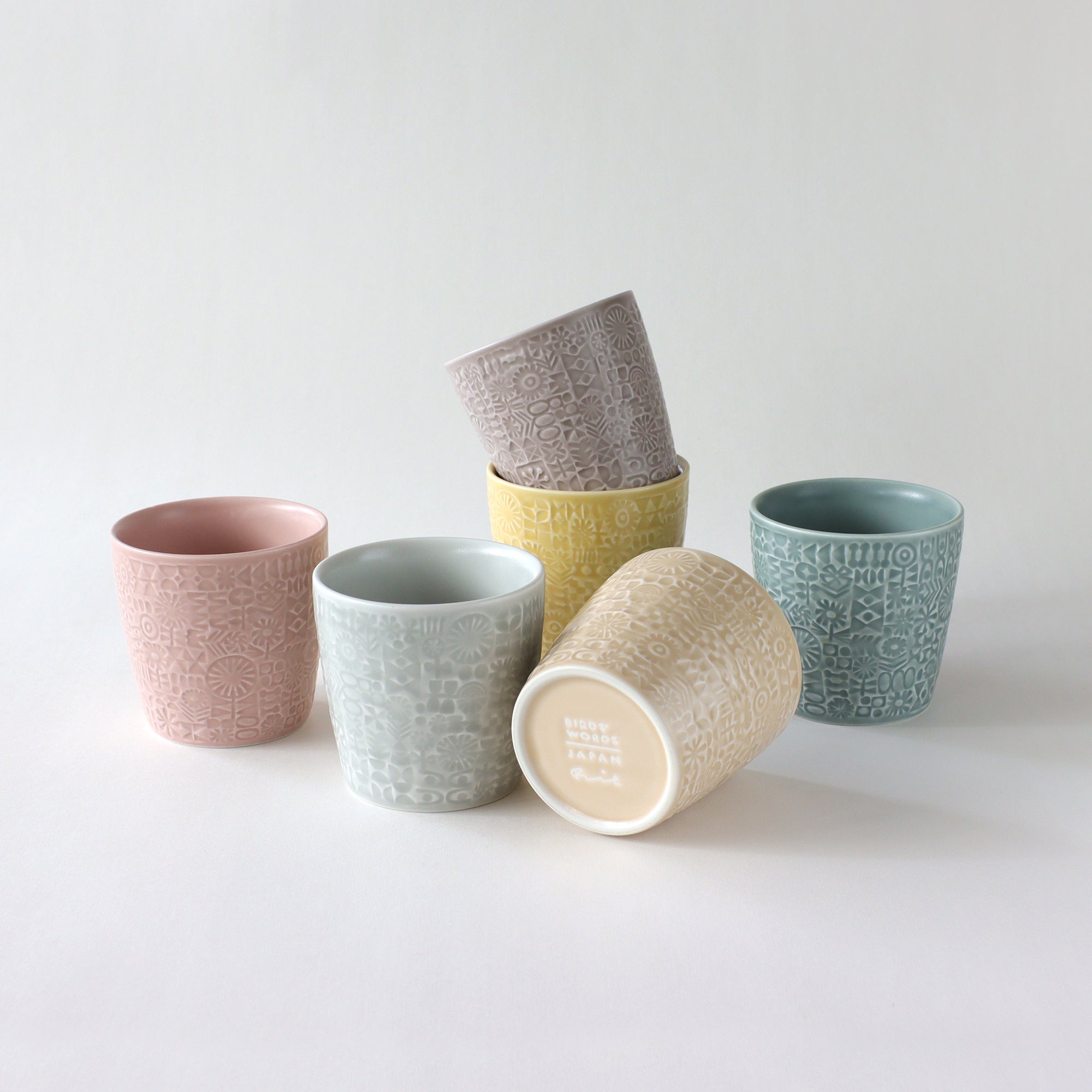 PATTERNED CUP – BIRDS' WORDS