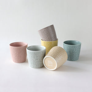 PATTERNED CUP – BIRDS' WORDS