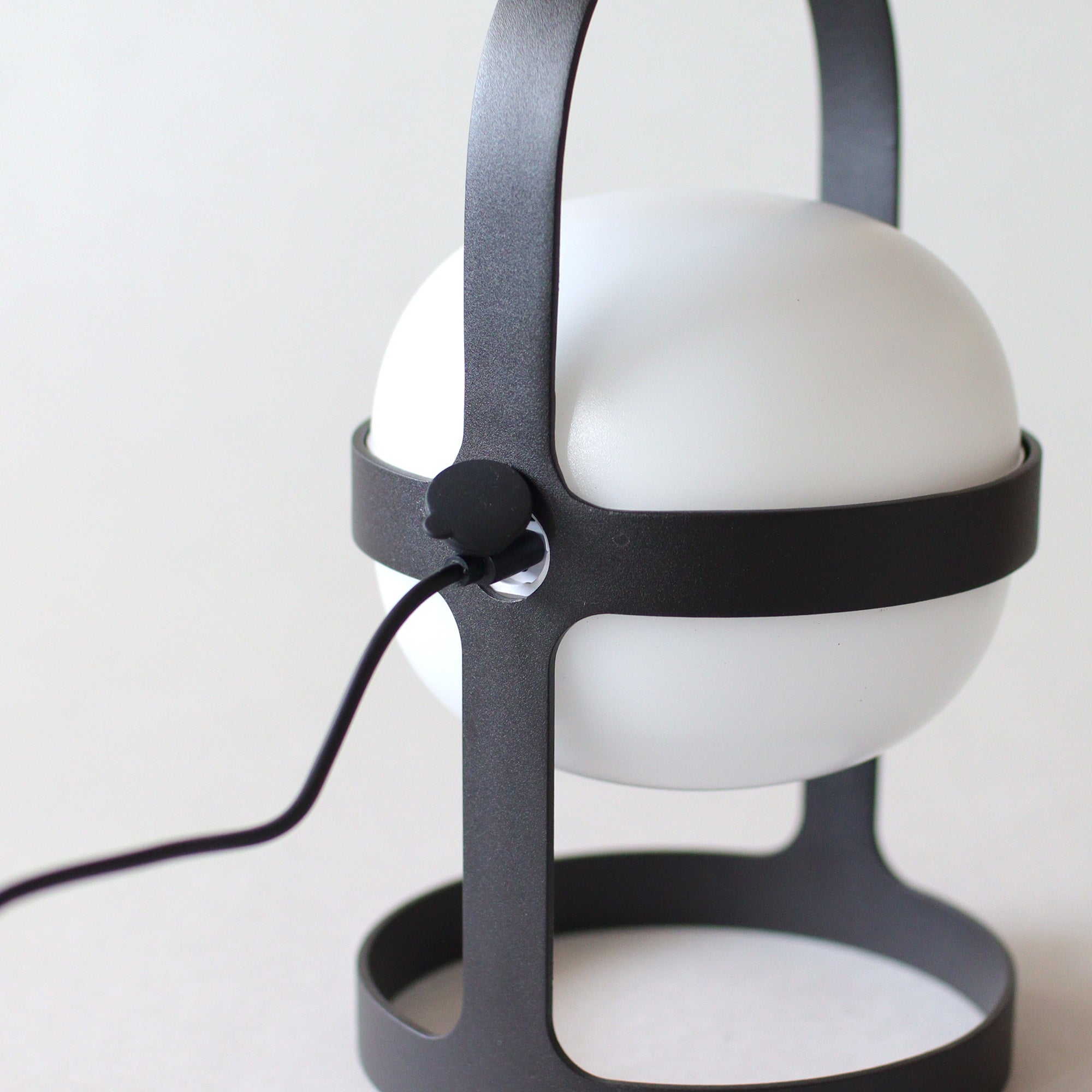 ROSENDAHL COPENHAGEN　ソフトスポット ソーラーライト ROSENDAHL COPENHAGEN] ソフトスポット ソーラー – BIRDS' WORDS