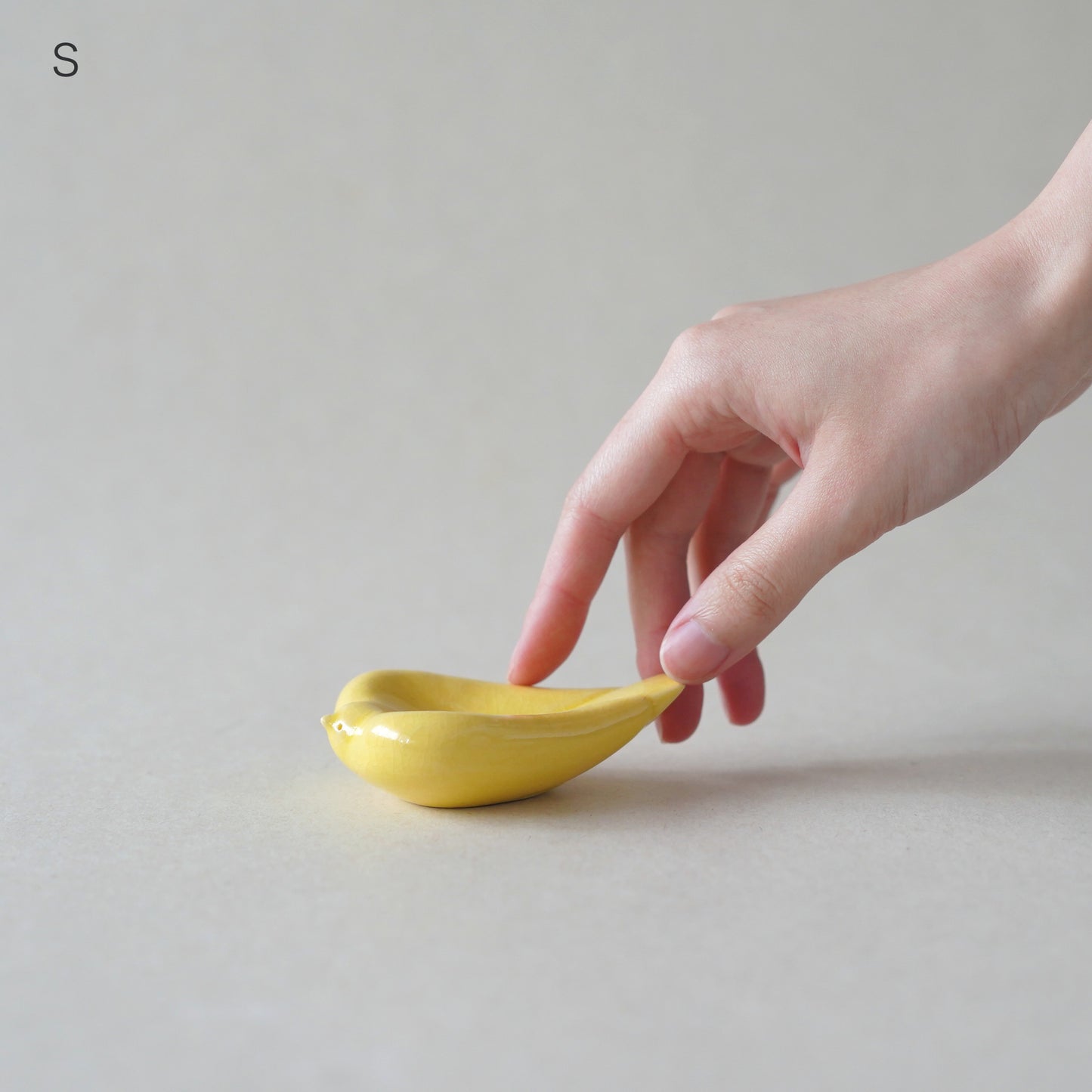 DOVE TRAY / イエロー