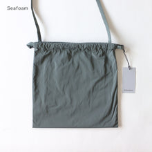 画像をギャラリービューアに読み込む, Drawstring Bag with Strap / SS
