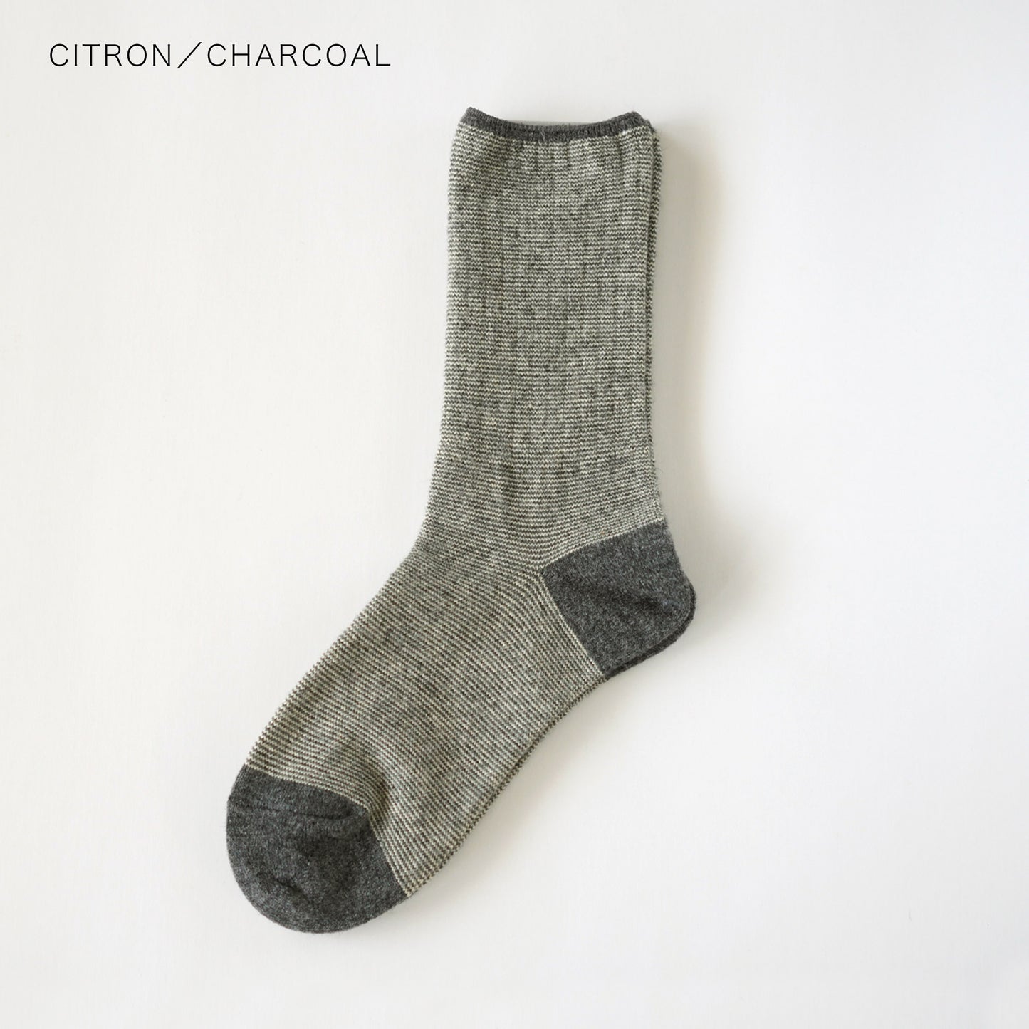 TAURUS / 牡牛座 細ボーダーリブソックス（ウール）