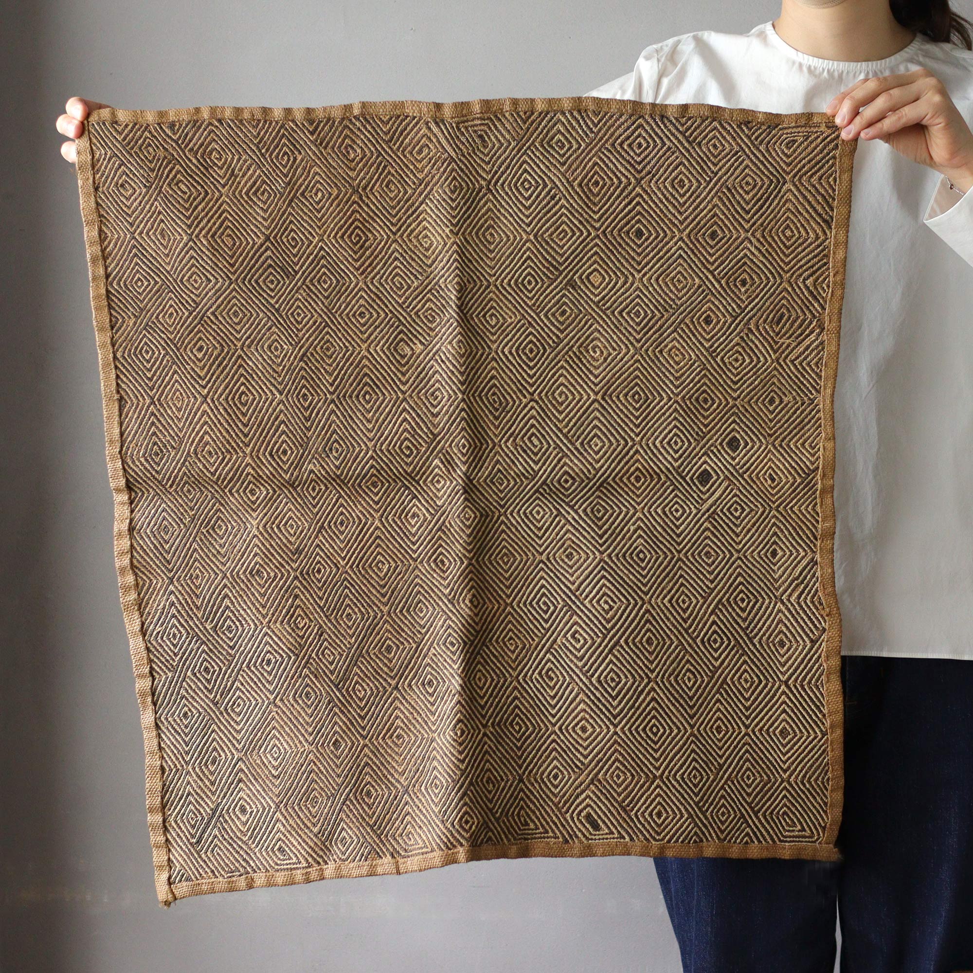 民芸品]クバクロス – BIRDS' WORDS